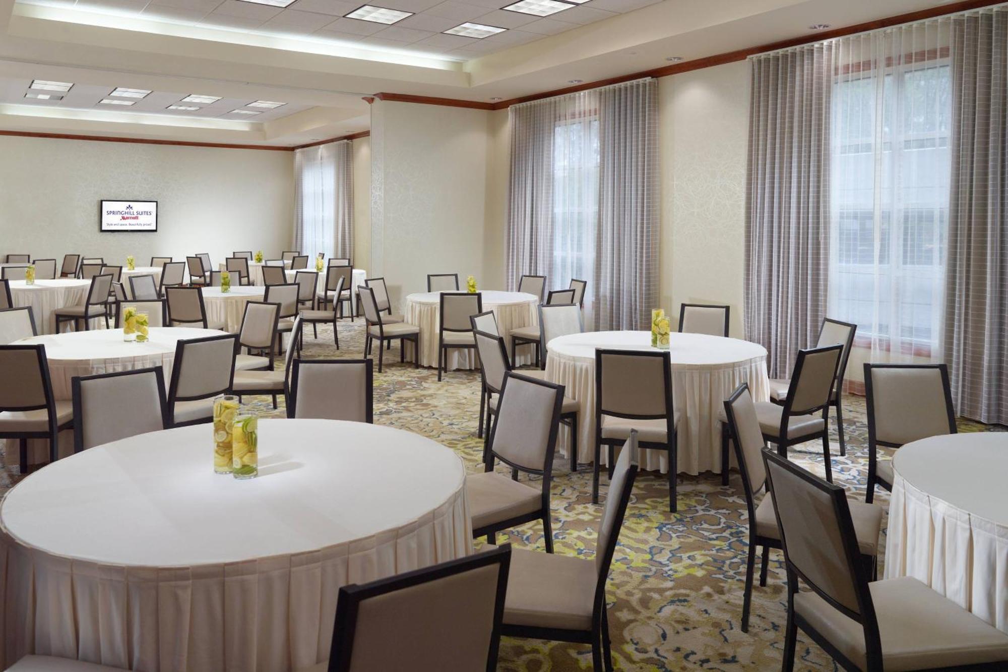 Springhill Suites By Marriott Atlanta Buckhead Esterno foto