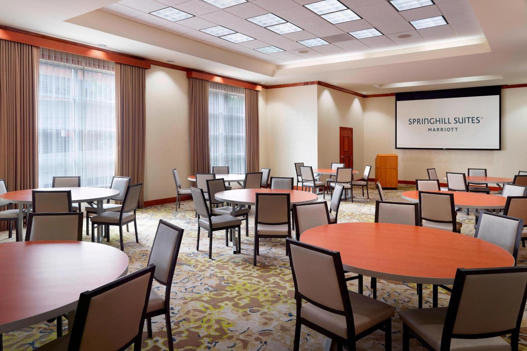 Springhill Suites By Marriott Atlanta Buckhead Esterno foto