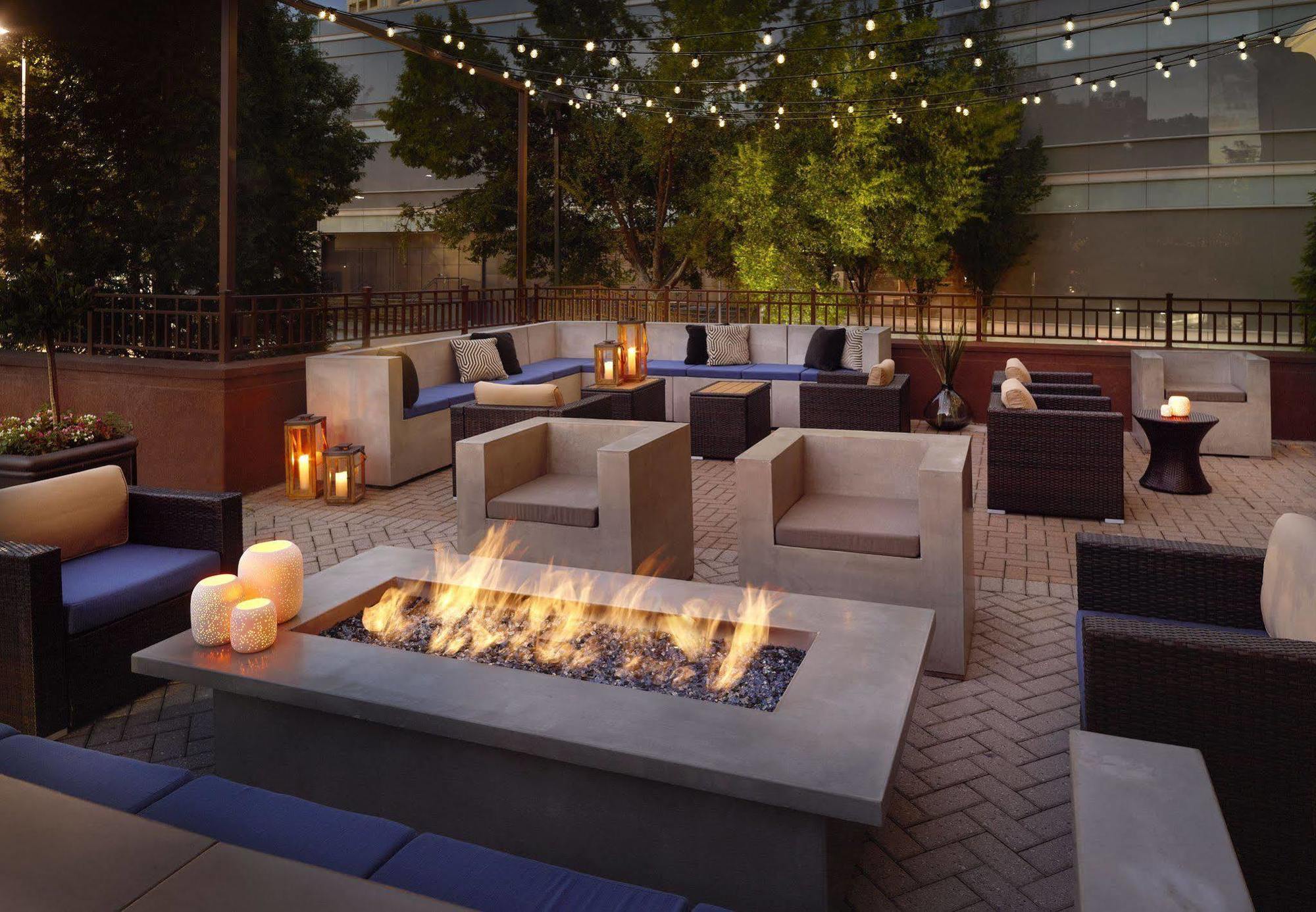 Springhill Suites By Marriott Atlanta Buckhead Esterno foto